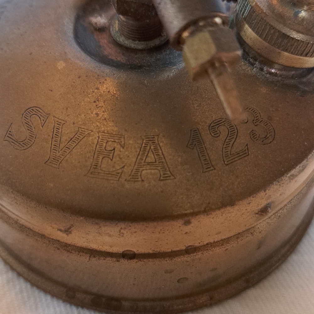 Vintage Brass SVEA 123 Camping Stove Sweden - Picture 4 of 7